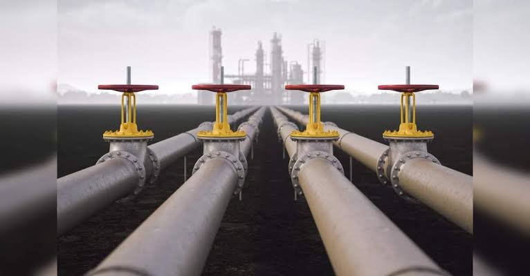 Oil Prices and Tanker Attacks: How Sea Threats Change Fuel Costs