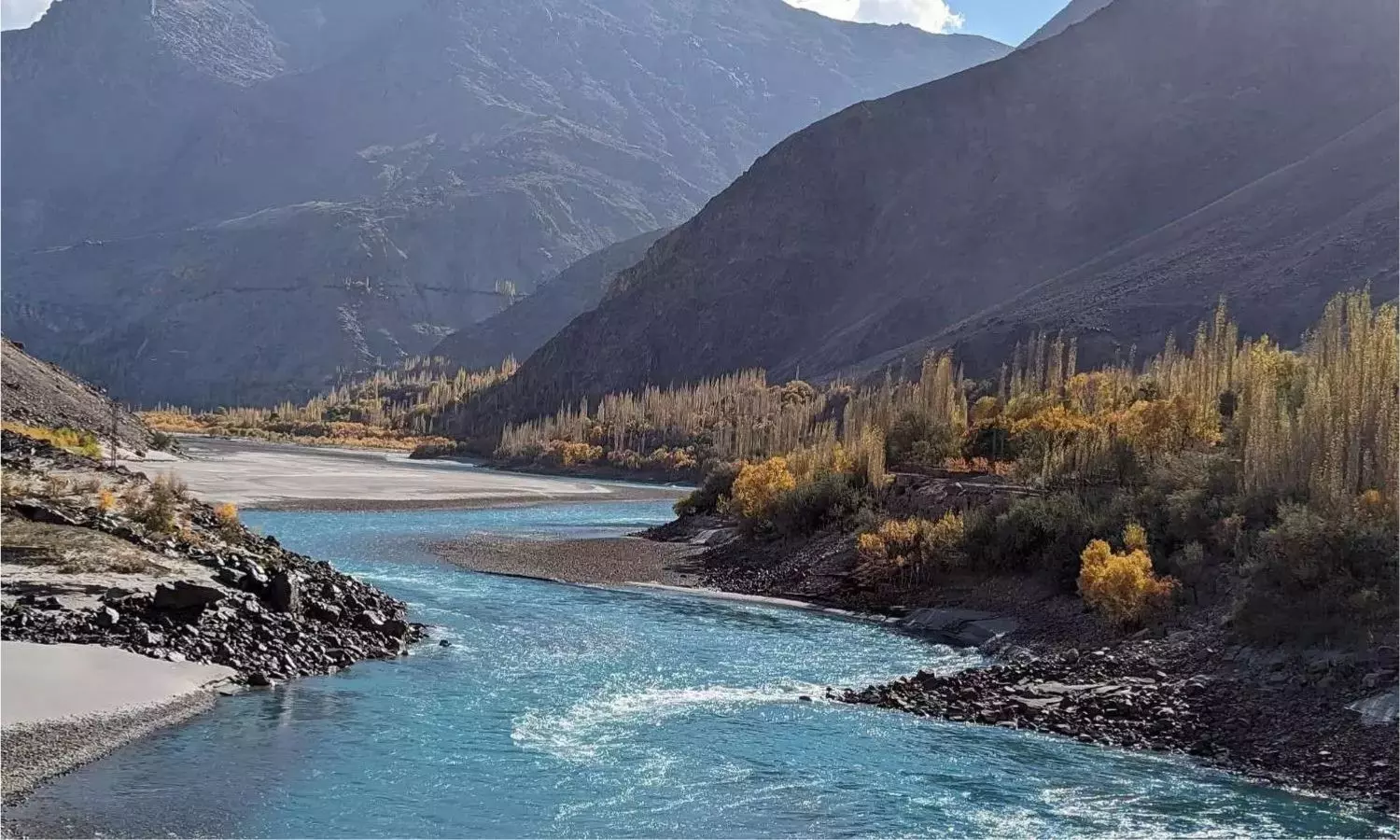 Omar Abdullah Backs Suspension of Indus Waters Treaty After Shehbaz Sharif Remarks