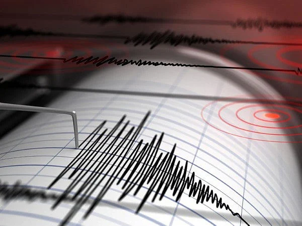 Strong Magnitude Earthquake Rattles Peru: Minor Damage and Rockfalls Reported