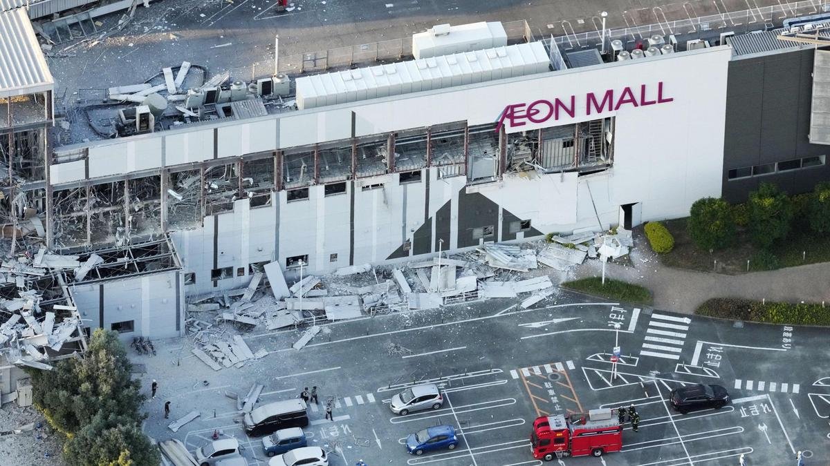 Powerful 7.1 Magnitude Earthquake Strikes Southern Japan