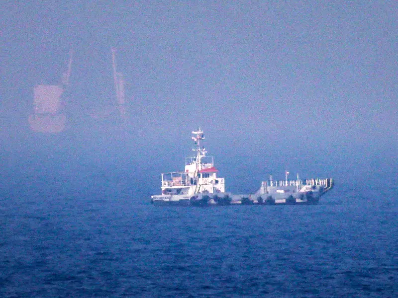 Strait of Hormuz Shipping Traffic Plummets Amid Heightened Regional Tensions and New Transit Rules